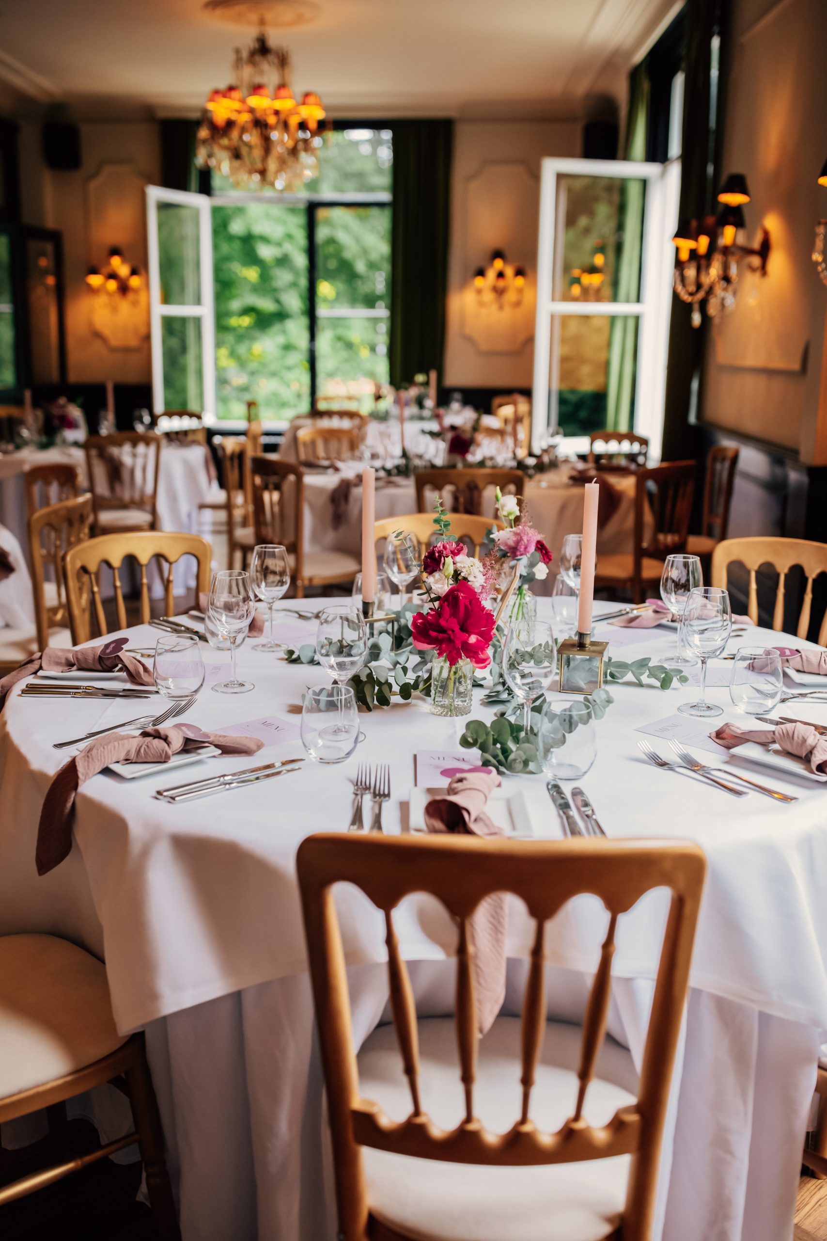 neem even contact op